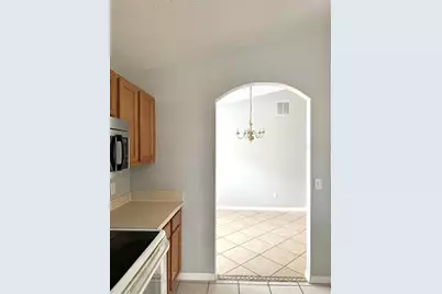 8515 Palm Harbor Drive, Kissimmee, FL 34747 - Photo 10