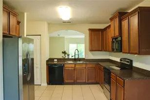 4881 Windbourne Way, Saint Cloud, FL 34772 - Photo 4