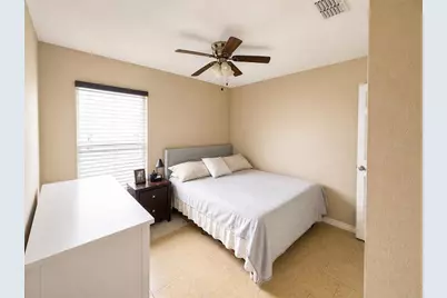4719 Blue Diamond Street, Kissimmee, FL 34746 - Photo 14