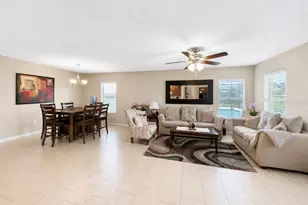 4719 Blue Diamond St, Kissimmee, FL 34746 - Photo 6