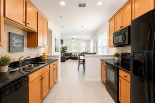 7996 Edgewood Forest Dr, Orlando, FL 32827 - Photo 4