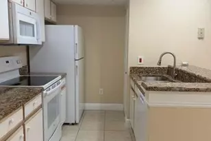 2208 Antigua Pl, Kissimmee, FL 34741 - Photo 6