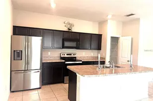 863 Hudson Valley Dr, Kissimmee, FL 34759 - Photo 10