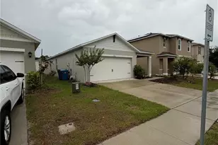 1360 Berry Ln, Davenport, FL 33837 - Photo 2