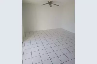 804 Sky Lake Circle #B, Orlando, FL 32809 - Photo 4