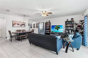 1275 Island Slough Ln, Davenport, FL 33837 - Photo 12