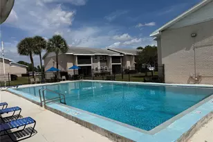 843 Sky Lake Cir, Orlando, FL 32809 - Photo 4
