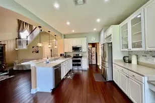 1565 The Oaks Blvd, Kissimmee, FL 34746 - Photo 10