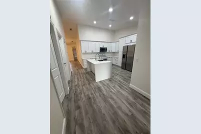 2880 Club Cortile Circle #B, Kissimmee, FL 34746 - Photo 4