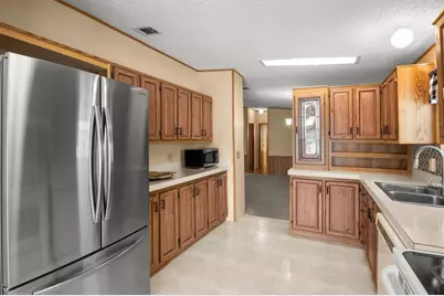 347 Edgewood Boulevard, Lake Wales, FL 33898 - Photo 6