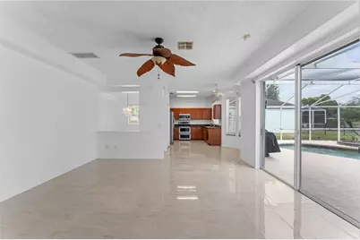 617 Lakescape Court, Orlando, FL 32828 - Photo 12
