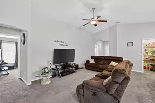 243 Sandestin Dr, Haines City, FL 33844 - Photo 10