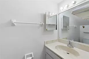 404 E Orlando Ave, Ocoee, FL 34761 - Photo 8