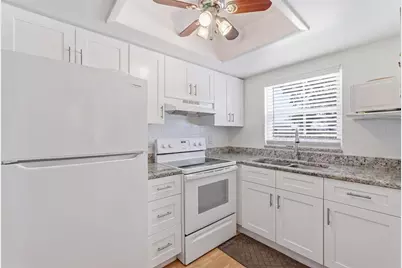 404 E Orlando Avenue #11B, Ocoee, FL 34761 - Photo 2