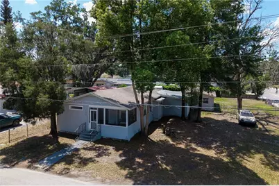 117 W Strickland Street, Plant City, FL 33563 - Photo 2