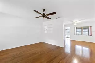2234 James Dr, Saint Cloud, FL 34771 - Photo 10