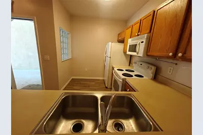 6022 Portsdale Place #102, Riverview, FL 33578 - Photo 4