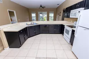 818 Carrousel Ln, Kissimmee, FL 34759 - Photo 2