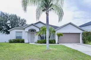 818 Carrousel Ln, Kissimmee, FL 34759 - Photo 1