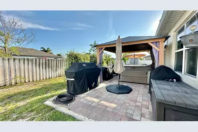 1708 NW 29th Terrace, Cape Coral, FL 33993 - Photo 32