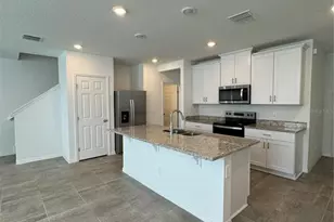 4346 Restful Fallow Cv, Saint Cloud, FL 34772 - Photo 2