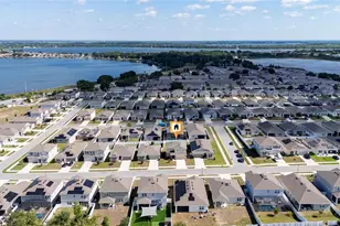 339 Lake Smart Cir, Winter Haven, FL 33881 - Photo 4