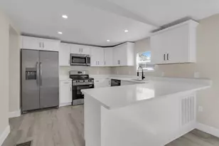 5281 Countryside Ct, Saint Cloud, FL 34771 - Photo 6