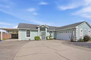 6445 Bay Shore Dr, Saint Cloud, FL 34771 - Photo 2