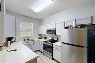 244 Capri Dr, Davenport, FL 33897 - Photo 4