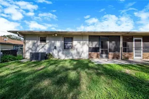 733 Mikasuki Dr, Lakeland, FL 33813 - Photo 18