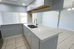 226 Orchid Dr, Davenport, FL 33897 - Photo 2