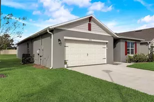 2076 Tay Wes Dr, Saint Cloud, FL 34771 - Photo 2
