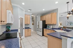 639 Heartwell Dr, Poinciana, FL 34759 - Photo 10