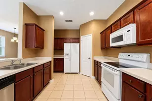 4116 Orange Tree Ct, Saint Cloud, FL 34769 - Photo 6