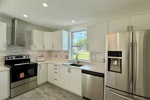 701 New York Ave, Saint Cloud, FL 34769 - Photo 4