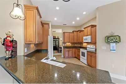 807 Bella Viana Road, Kissimmee, FL 34759 - Photo 14