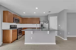 2589 Aventurine St, Kissimmee, FL 34744 - Photo 8