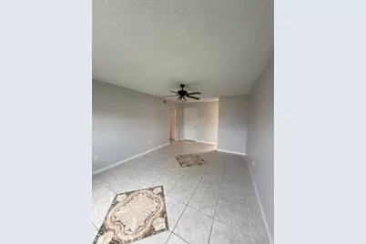 827 Sky Lake Circle #A, Orlando, FL 32809 - Photo 12