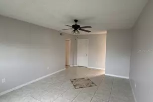 827 Sky Lake Cir, Orlando, FL 32809 - Photo 12