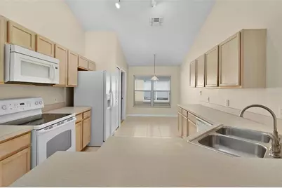 2546 Crown Ridge Circle, Kissimmee, FL 34744 - Photo 30
