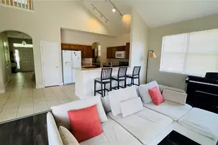 2469 Guiana Plum Dr, Orlando, FL 32828 - Photo 4