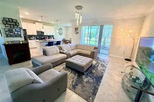 2572 Camden Park Cir, Davenport, FL 33837 - Photo 4
