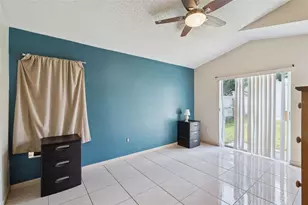 1728 Brook Hollow Dr, Orlando, FL 32824 - Photo 4
