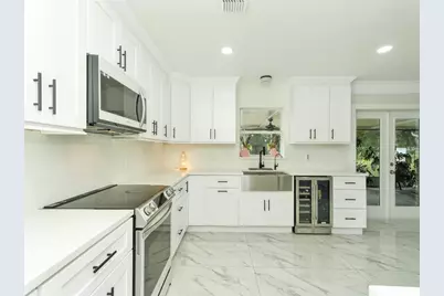 7561 Lake Andrea Circle, Mount Dora, FL 32757 - Photo 20