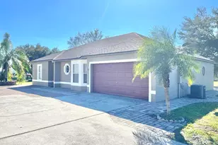 221 Cobalt Dr, Kissimmee, FL 34758 - Photo 2