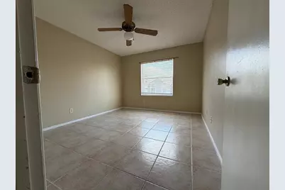 4240 Pershing Pointe Place #7, Orlando, FL 32822 - Photo 6