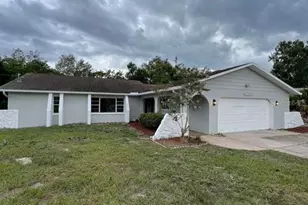 6206 Dorset Rd, Spring Hill, FL 34608 - Photo 2