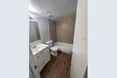 9013 Westchester Circle #29 APT E, Tampa, FL 33604 - Photo 6