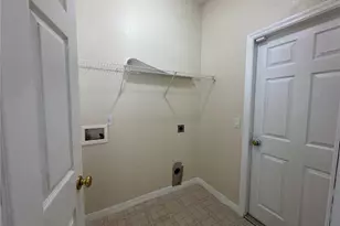 3621 Weatherfield Dr, Kissimmee, FL 34746 - Photo 22