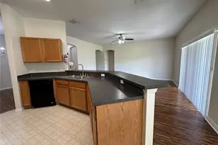 3621 Weatherfield Dr, Kissimmee, FL 34746 - Photo 10